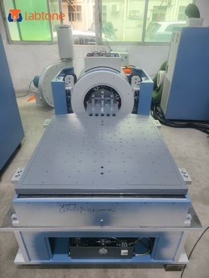 Trillingstest Systeem met 3-assige Richting 800 Kg Effectieve Belasting 4000 Max. Opwekkingskracht