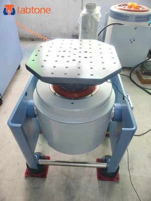 Maximale sinuskracht 300Kg.f piek (3KN) Luchtgekoelde trillingen test systeem voor batterij laboratoriumtest met UL1642 / UN38.3