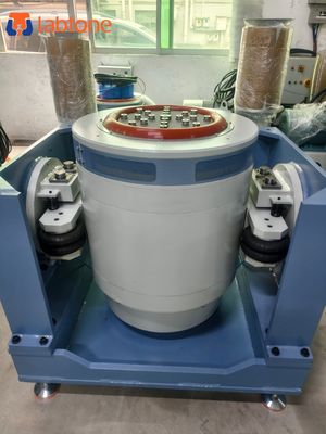 Trillingsmeetsysteem met triltafel, eindversterker, koelventilator en besturingssysteem voor het testen van producten die voldoen aan IEC60068-2-27 200